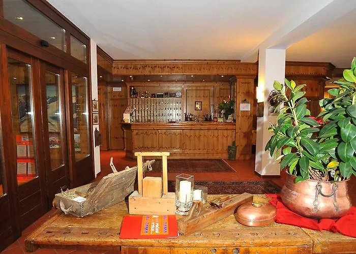 Otel Derby 3*