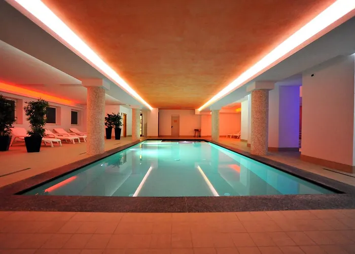 Otel Derby 3*