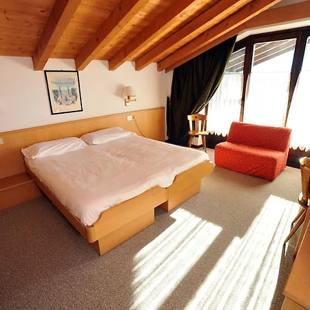 Szálloda Derby Bormio