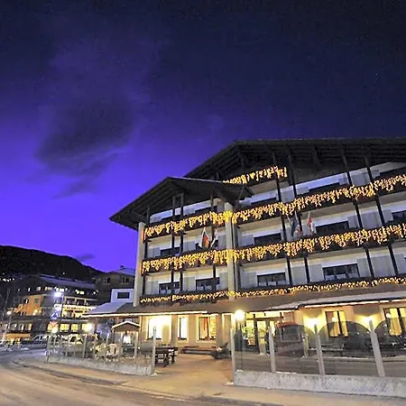 Hotel Derby 3*